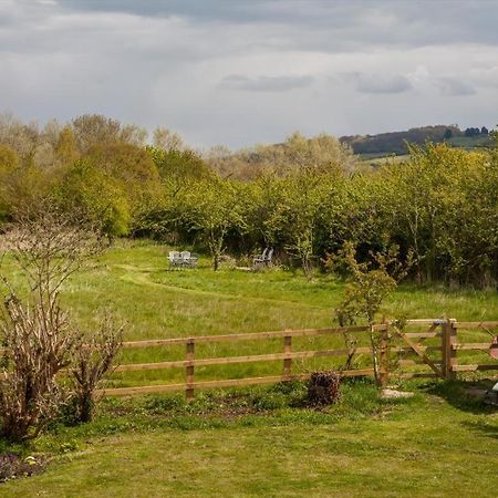 Beautiful 2 Bedroom Guest House With Private Pool In Lacock, Wiltshire Dış mekan fotoğraf
